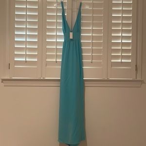 NWT yumi kim maxi dress. Adjustable straps. Perfect condition
